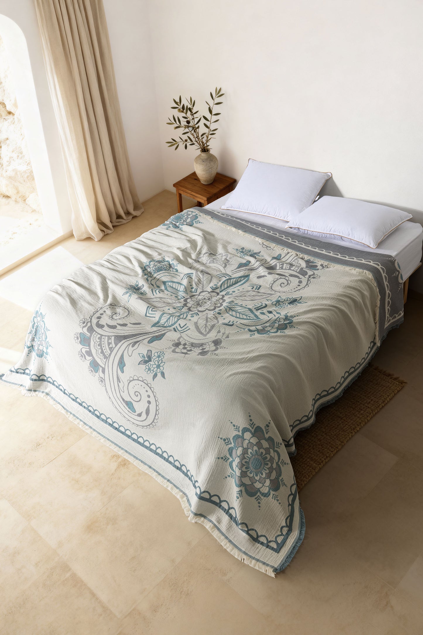 Amber 4 Katlı Jumbo Jakarlı Pano Desen Müslin Pike / Yatak Örtüsü %100 Pamuk