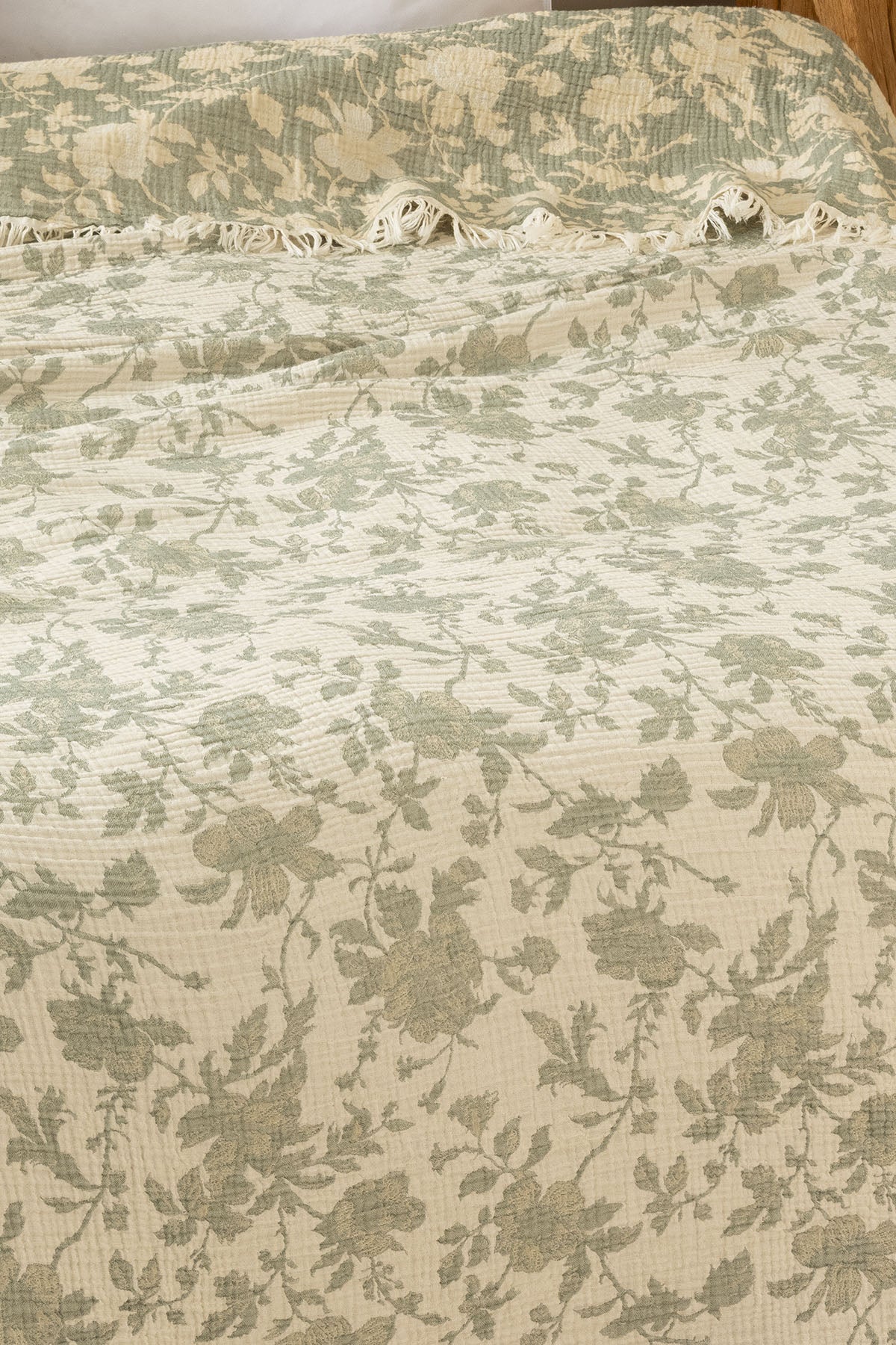 Azure Jakarlı 4 Katlı Müslin Pike / Yatak Örtüsü %100 Pamuk