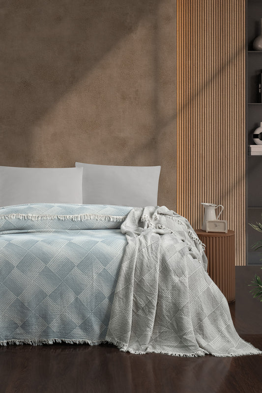 Cube 3 Katlı Jakarlı Müslin Pike / Yatak Örtüsü %100 Pamuk