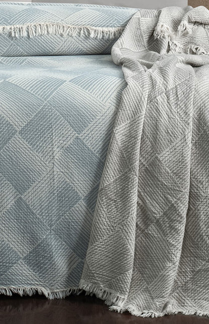 Cube 3 Katlı Jakarlı Müslin Pike / Yatak Örtüsü %100 Pamuk