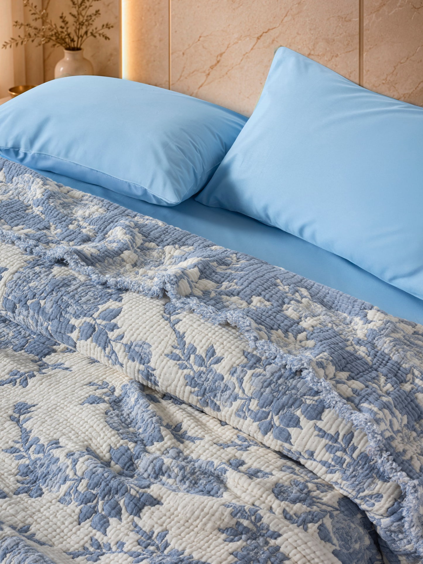 Rosalie 5 Katlı Dolgulu Müslin Çift Kişilik Yatak Örtüsü (230x250 cm) %100 Pamuk | Evfendi