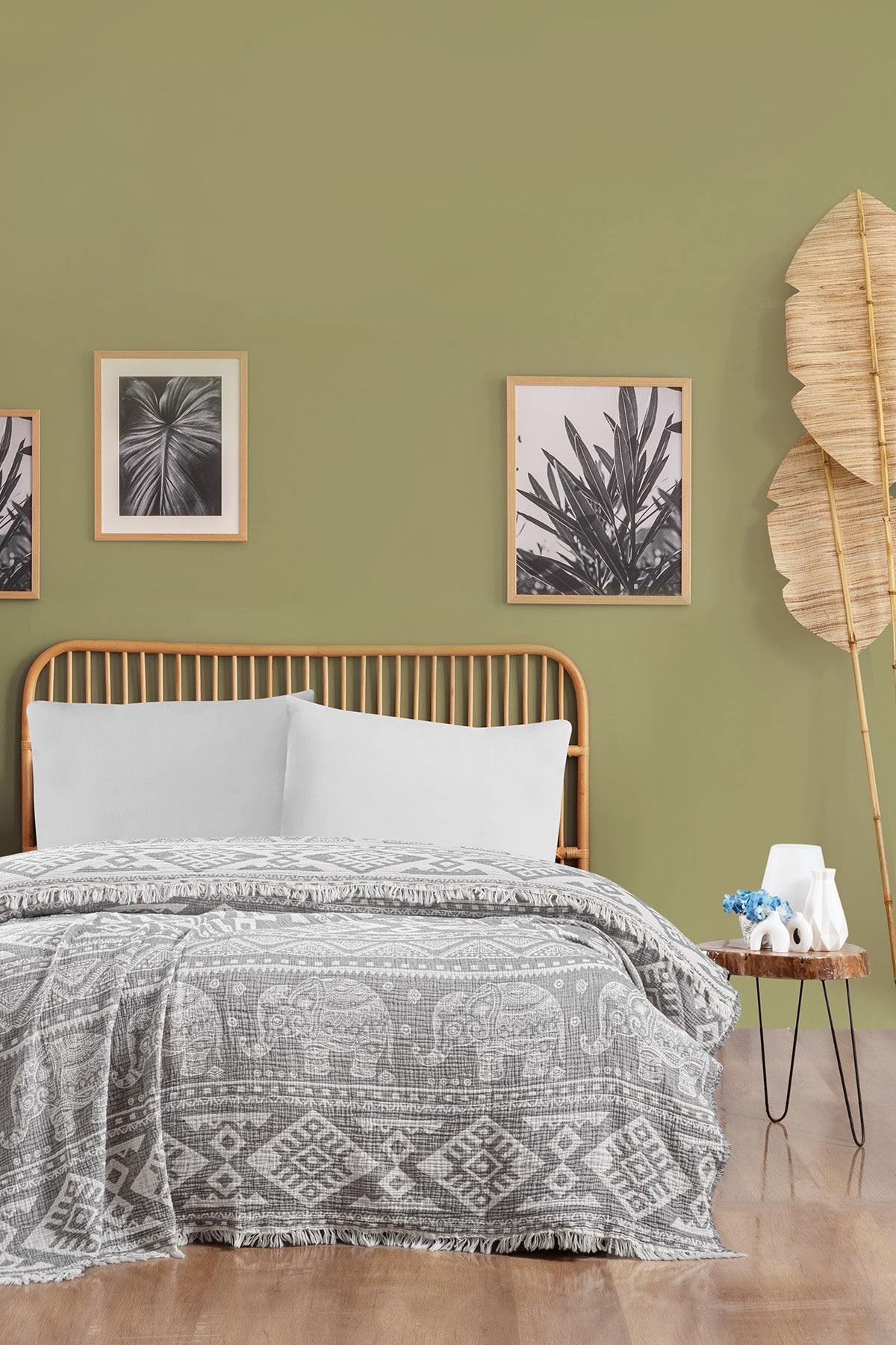 Elephant 3 Katlı Jakarlı Müslin Pike / Yatak Örtüsü %100 Pamuk