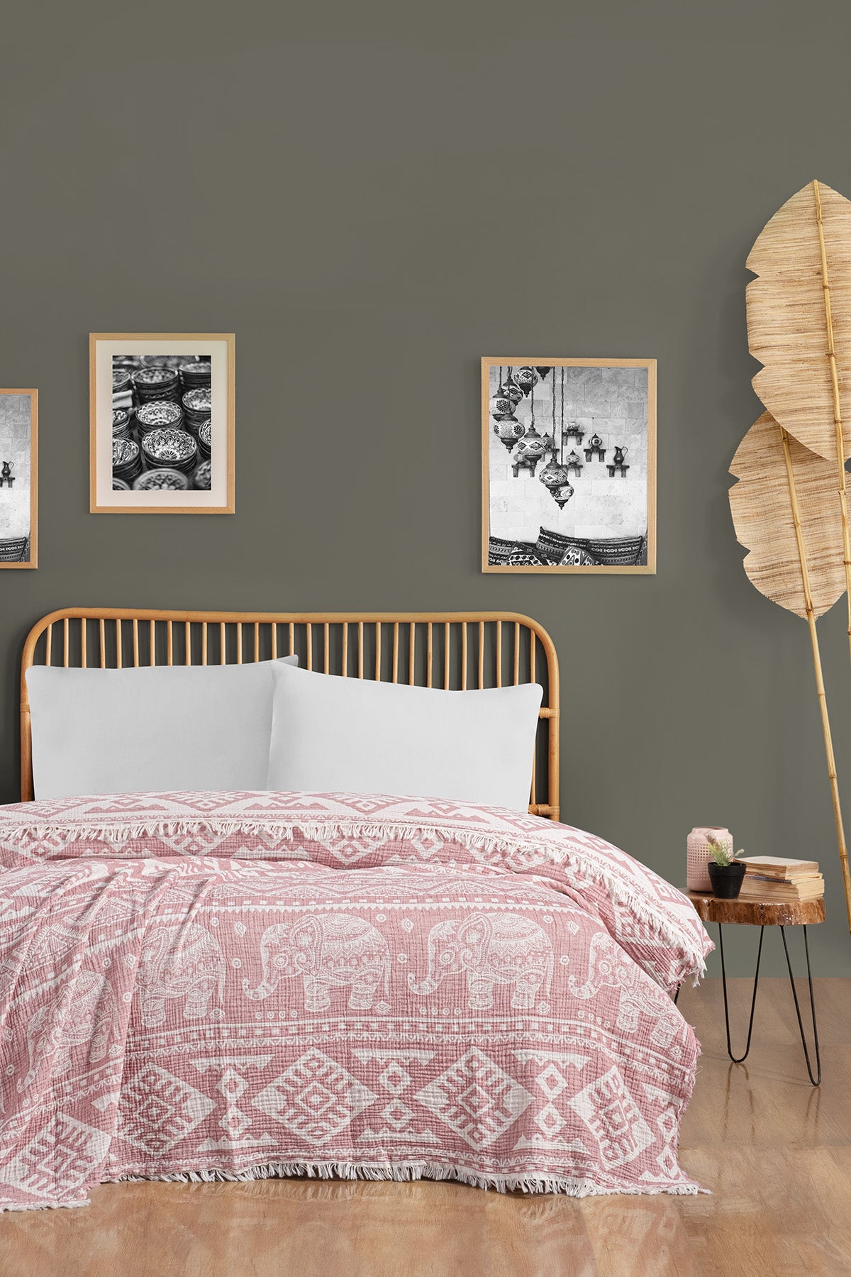 Elephant 3 Katlı Jakarlı Müslin Pike / Yatak Örtüsü %100 Pamuk