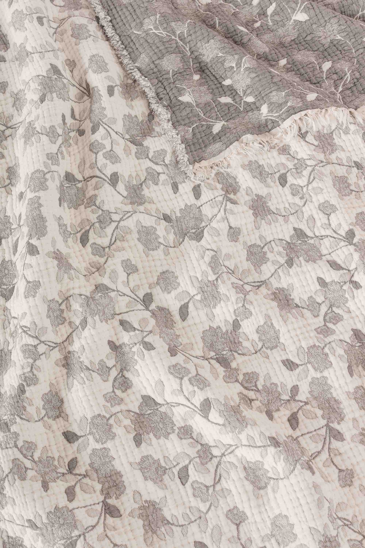 Sultans 5 Katlı Dolgulu Müslin Çift Kişilik Yorgan / Yatak Örtüsü (220x240 cm) %100 Pamuk