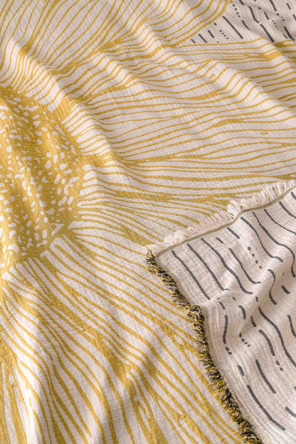 Sunflower 4-Layer Jumbo Jacquard Panel Pattern Muslin Blanket / Bedspread %100 Cotton