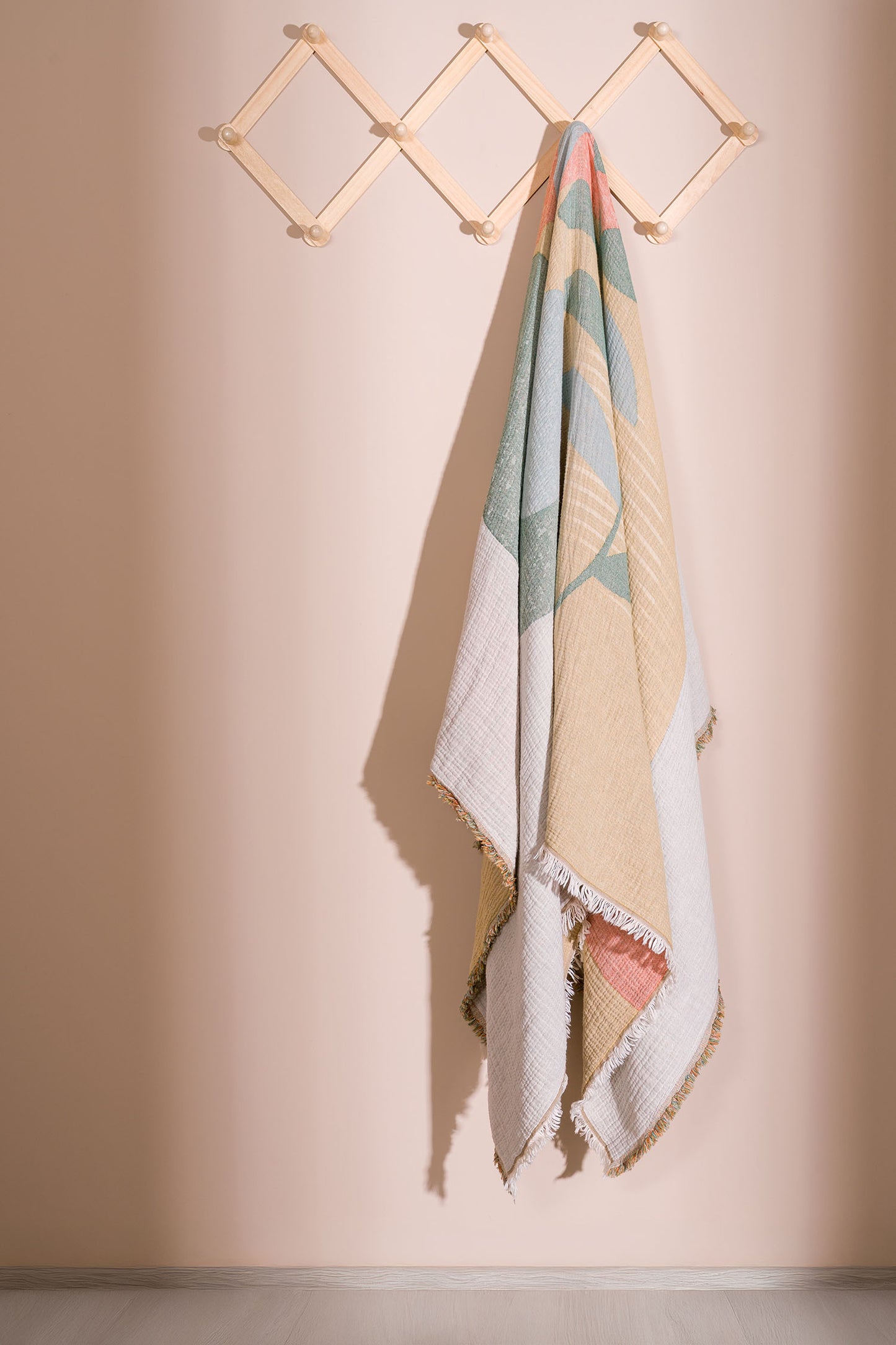 Florvia 4-Layer Jumbo Jacquard Panel Pattern Muslin Blanket / Bedspread %100 Cotton