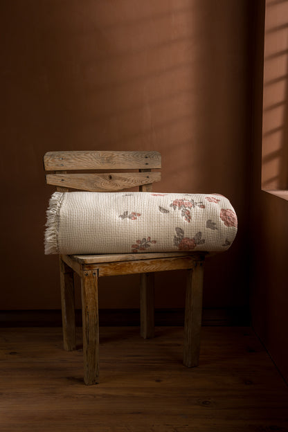 Rose 5-Layer Filled Muslin Double Bed Quilt / Bedspread (220x240 cm) 100% Cotton